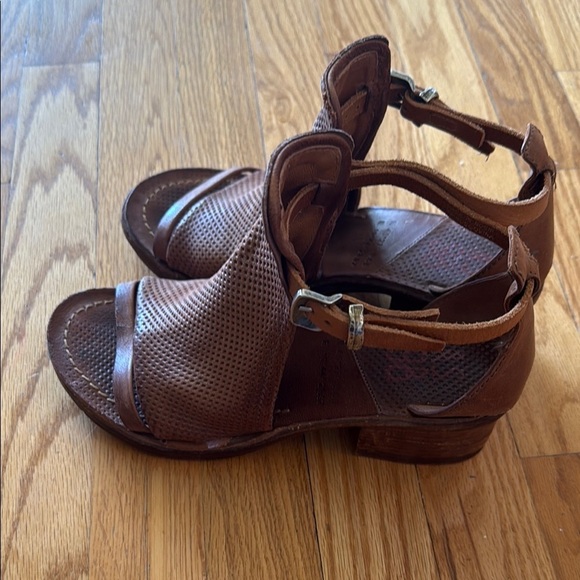 A.S. 98 sz EU 38 US 7.5 Kenya Brown Leather Women's Sandals 2” heel great cond - Picture 3 of 9